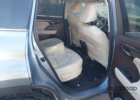 2020 Toyota Highlander Hybrid Limited z USA, uszkodzony, nr VIN 5TDDBRCH3LS008547